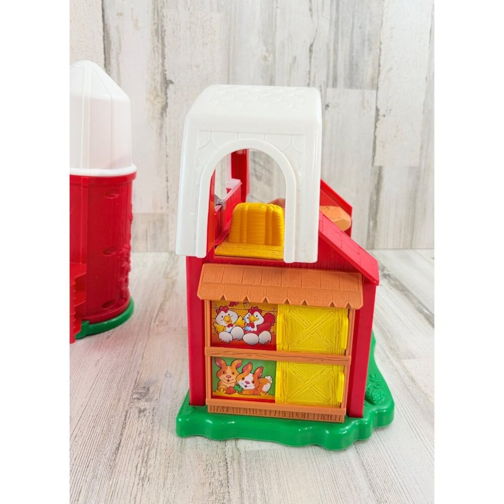 2005 Fisher Price Little People Animal Sounds Farm Barn Silo Playset - Picture 3 of 8